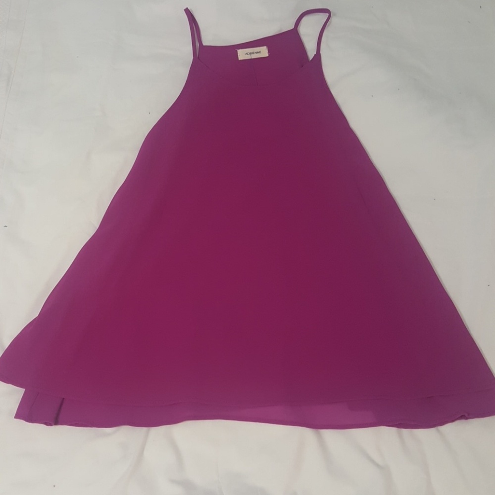 Dressy sleevless top